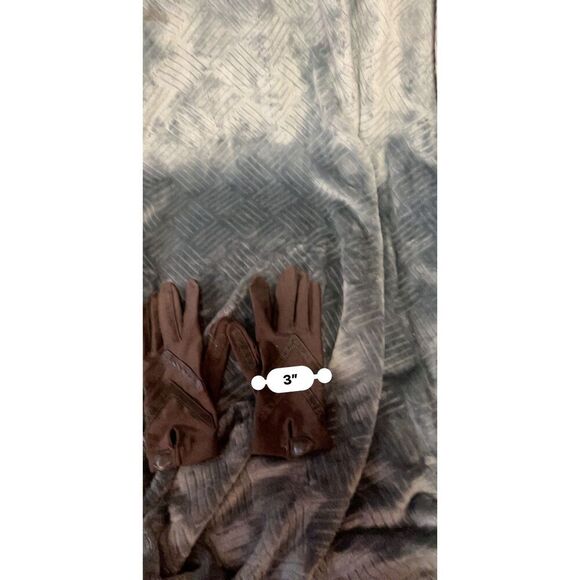 Isotoner by Aris Brown Leather Gloves with Knit Back - One Size - Picture 8 of 8